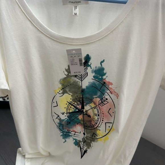 🛑SOLD🛑Women’s Compass Shirt - Picture 1 of 3